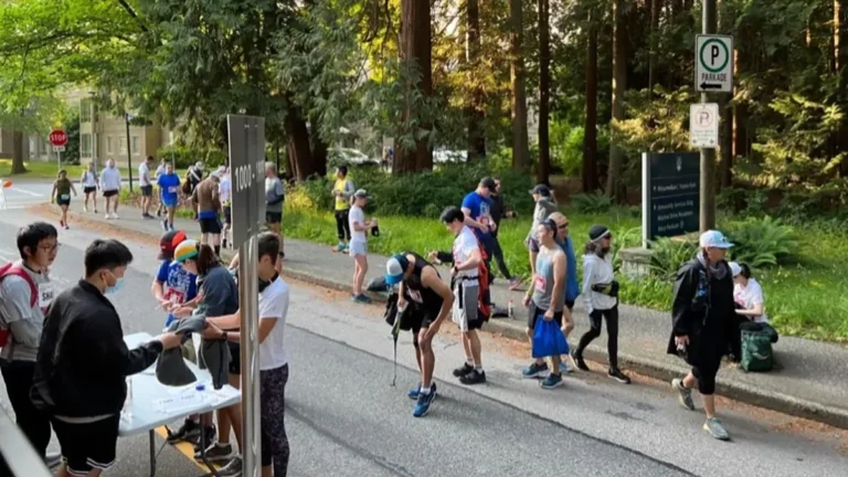Vancouver half marathon volunteer