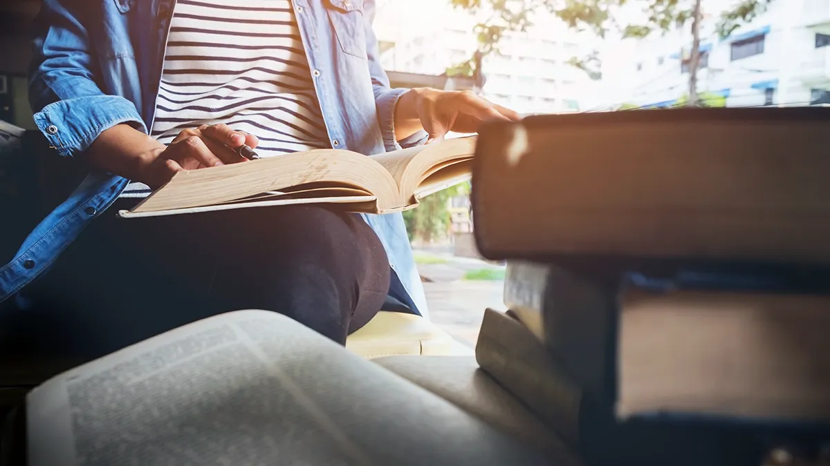 Sentence Core Structure in IELTS Reading