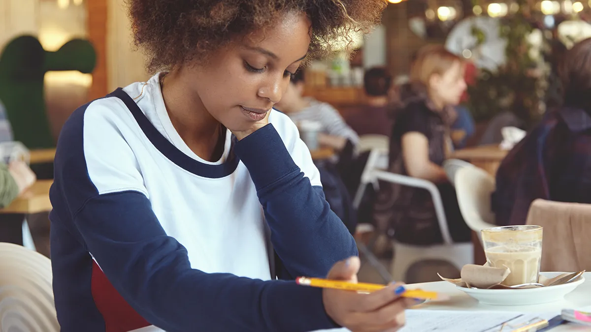 How to score band 7 in IELTS Writing